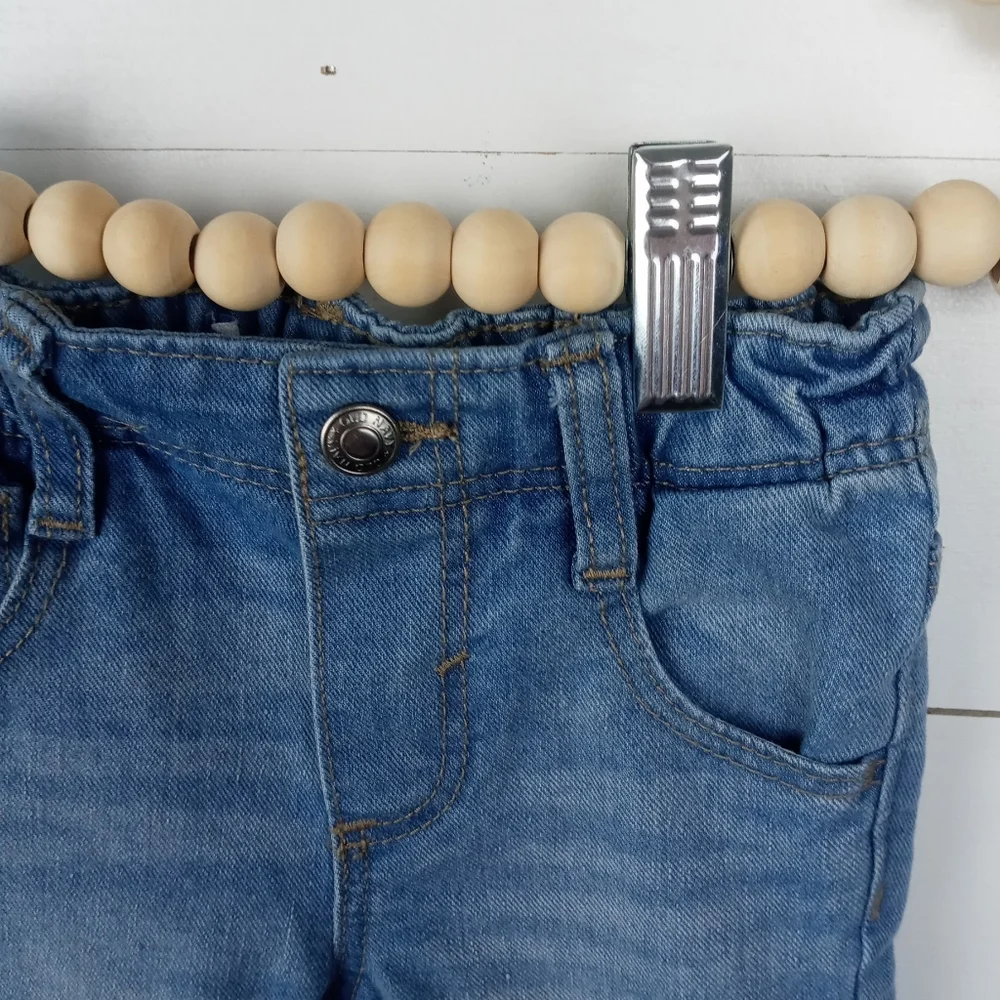 Old Navy boys size 2T light wash elastic waist jeans, snap no zip fly